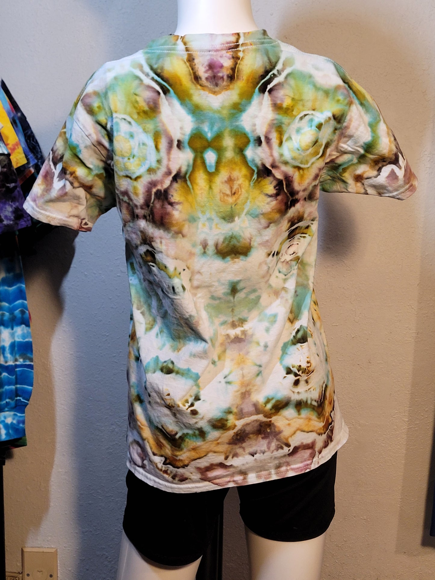 Hand-Dyed Geode Short Sleeve T-Shirt - Adult Small