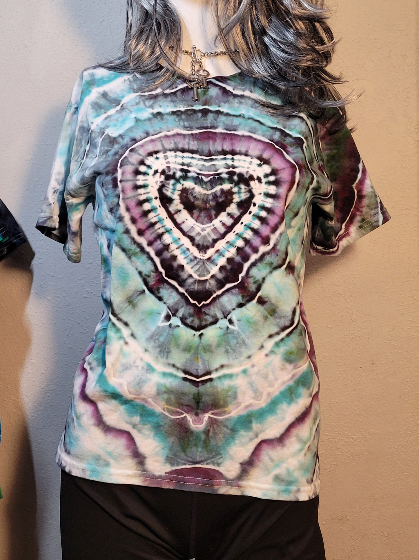 Hand-Dyed Heart Short Sleeve T-Shirt - Youth Medium